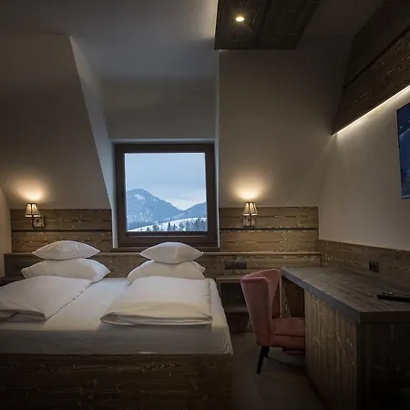 Safran Guest house